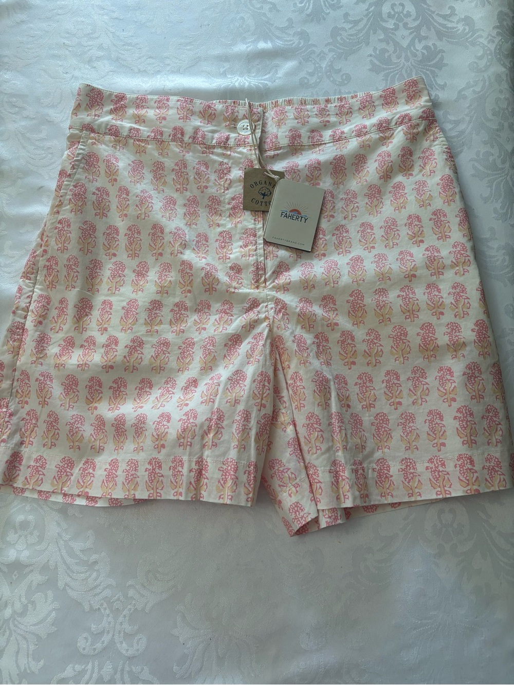 Faherty Malibu Short Pink Taj Floral Cotton Sz  Medium